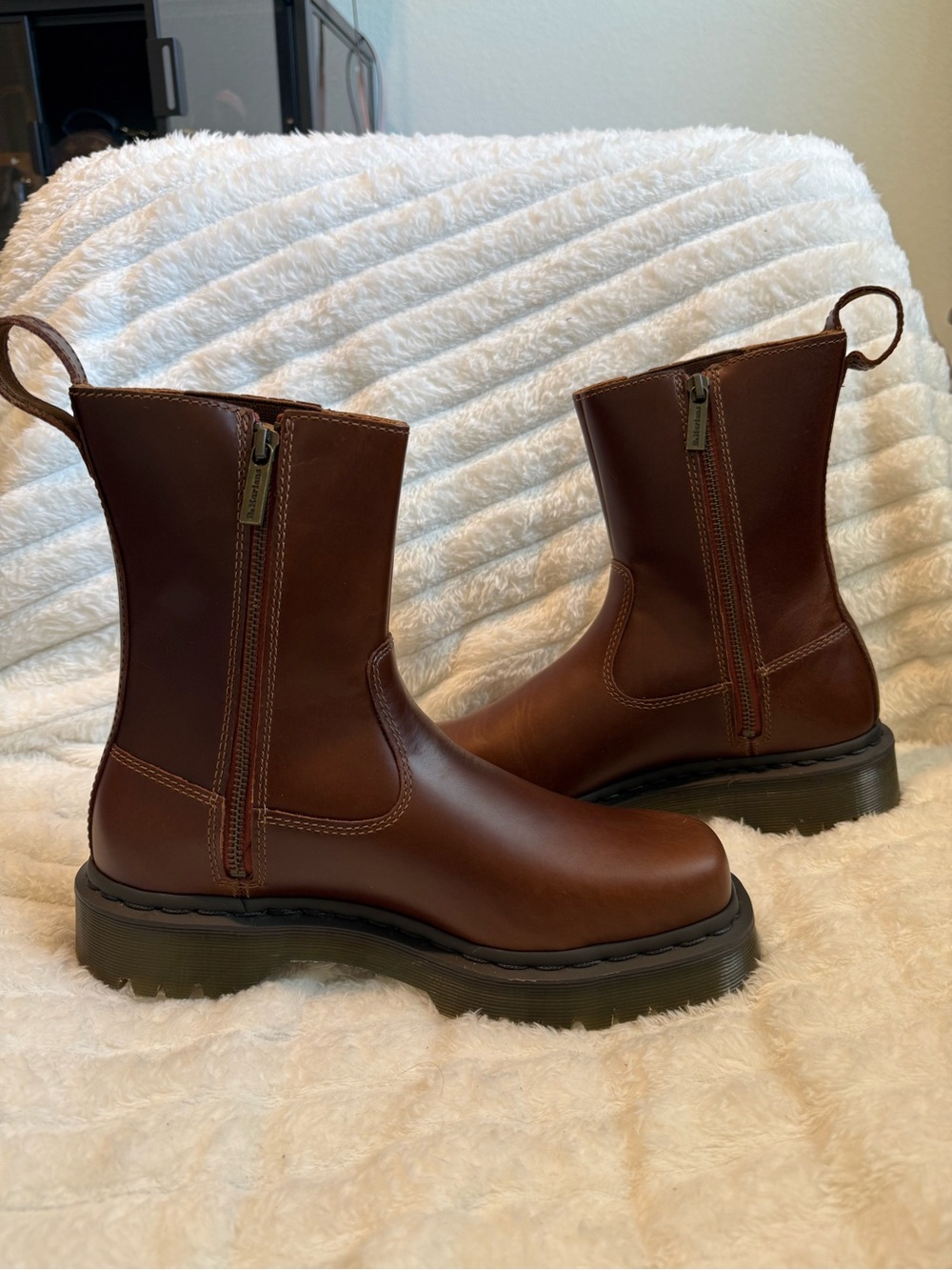 Dr. Martens Brown Leather Boots AMAAYAH LO
Orleans Leather Chelsea Boots - Picture 9 of 10